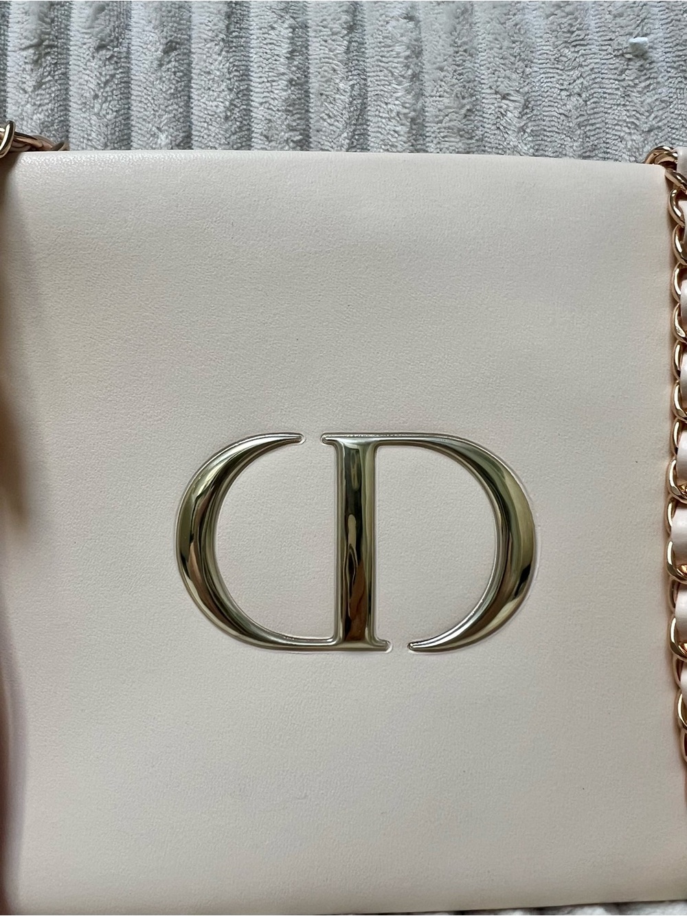 Dior Upcycled Vegan Leather Beauty Bag to Crossbody Bag w removable chain strap - Picture 3 of 8